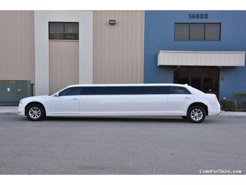 Chrysler Limo 300 4
