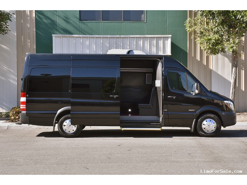 Mercedes Sprinter Van Algona Mercedes Sprinter Van Algona