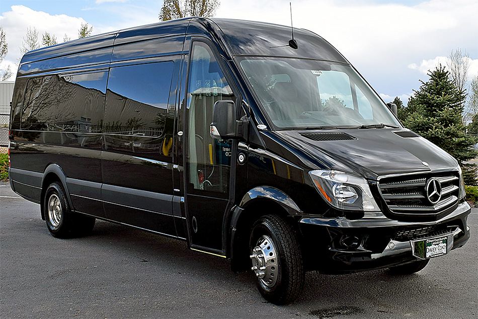 VIP Shuttle Coach Algona