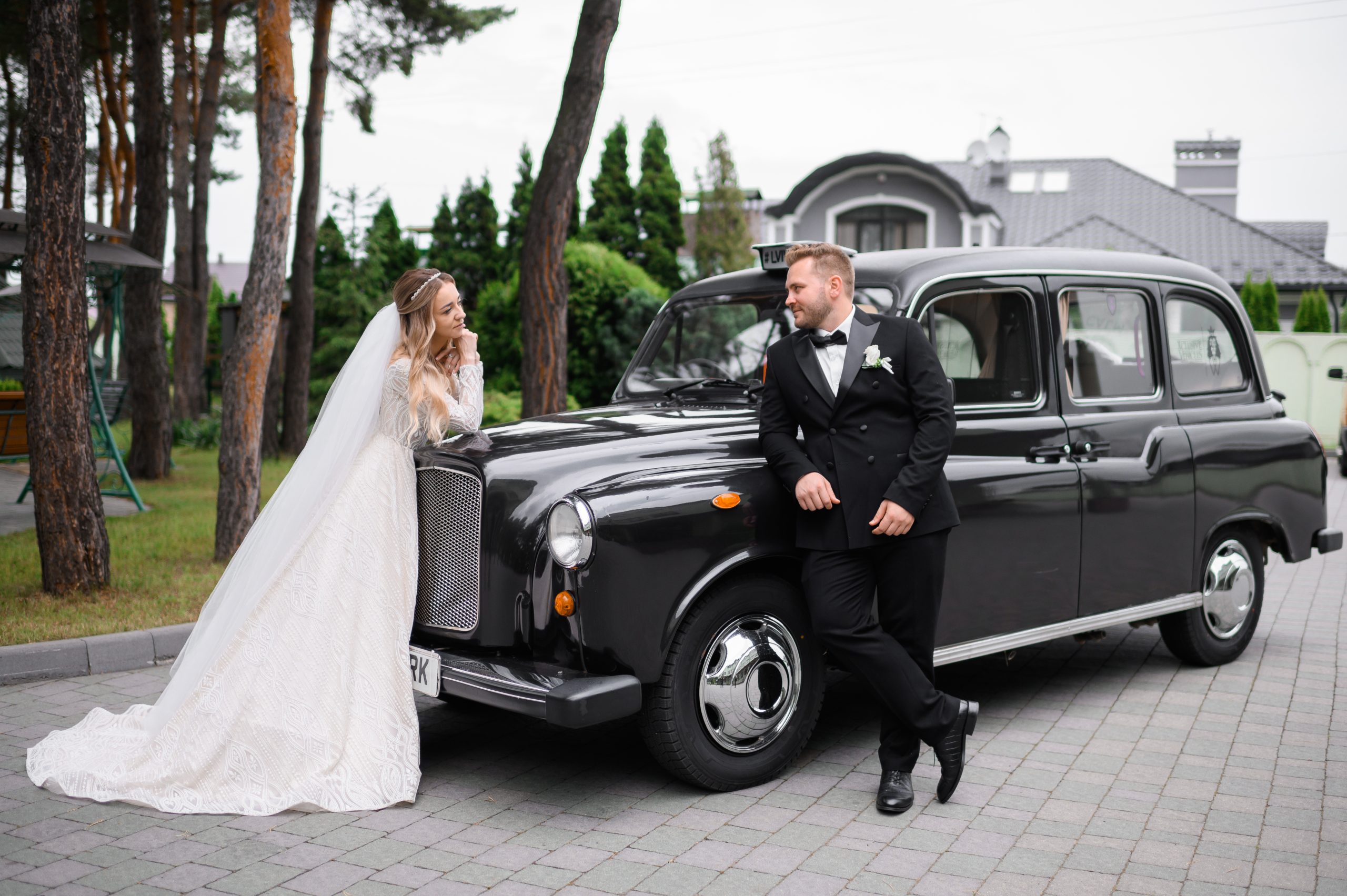 Wedding limo service
